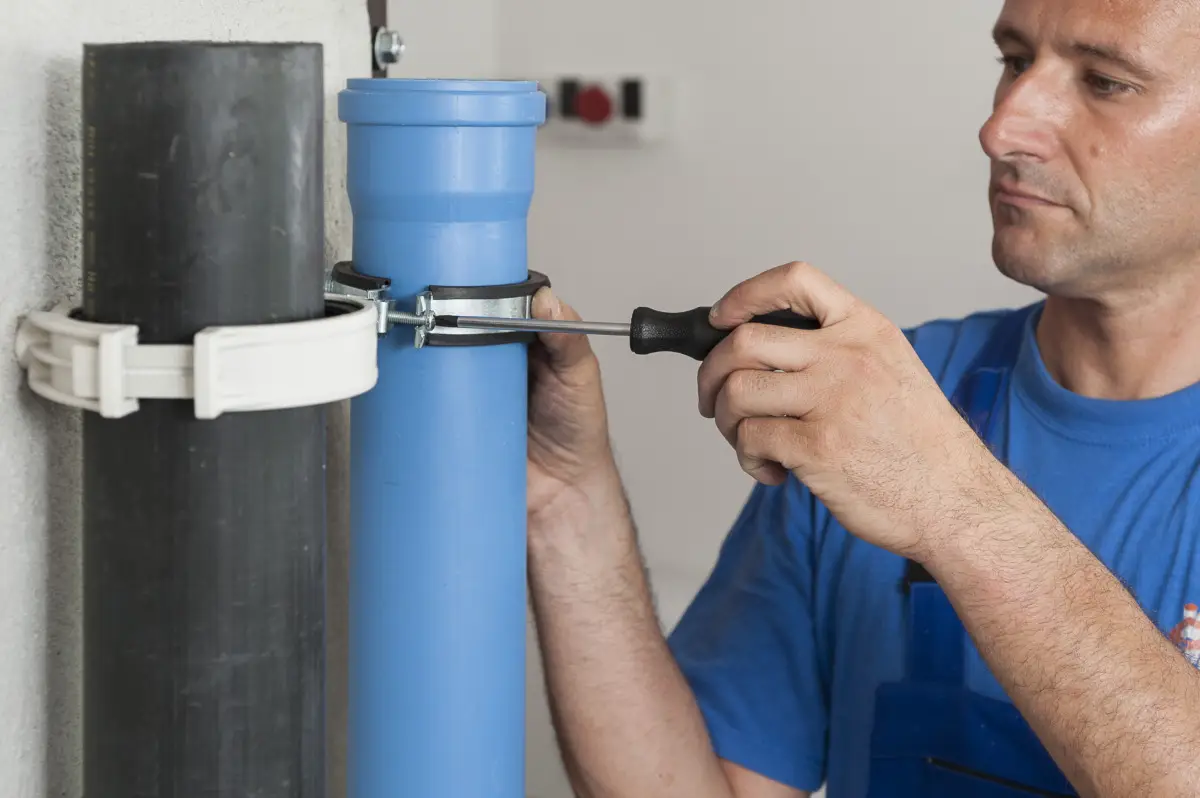 Allerta scarichi fognari: ecco i pericoli gravissimi per la salute che non immagini