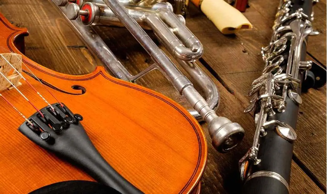 Sax, clarinetto, flauto, oboe: ecco come funzionano davvero gli strumenti a fiato legno